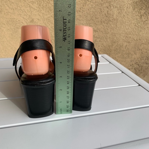 BeautiFeel black leather sandals square toe size 11 (European 41) - Picture 5 of 13